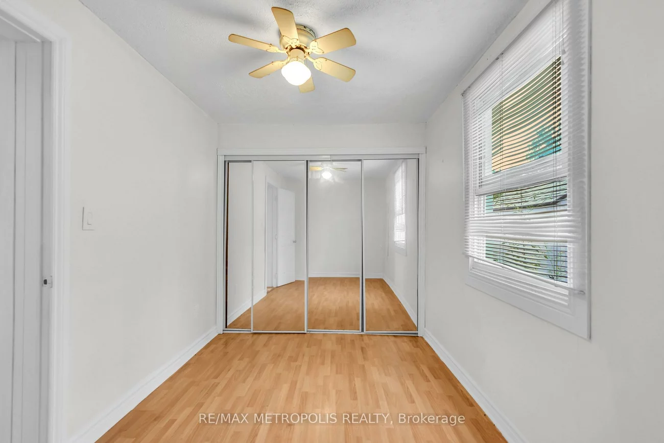 856, Central, Alcona, Innisfil