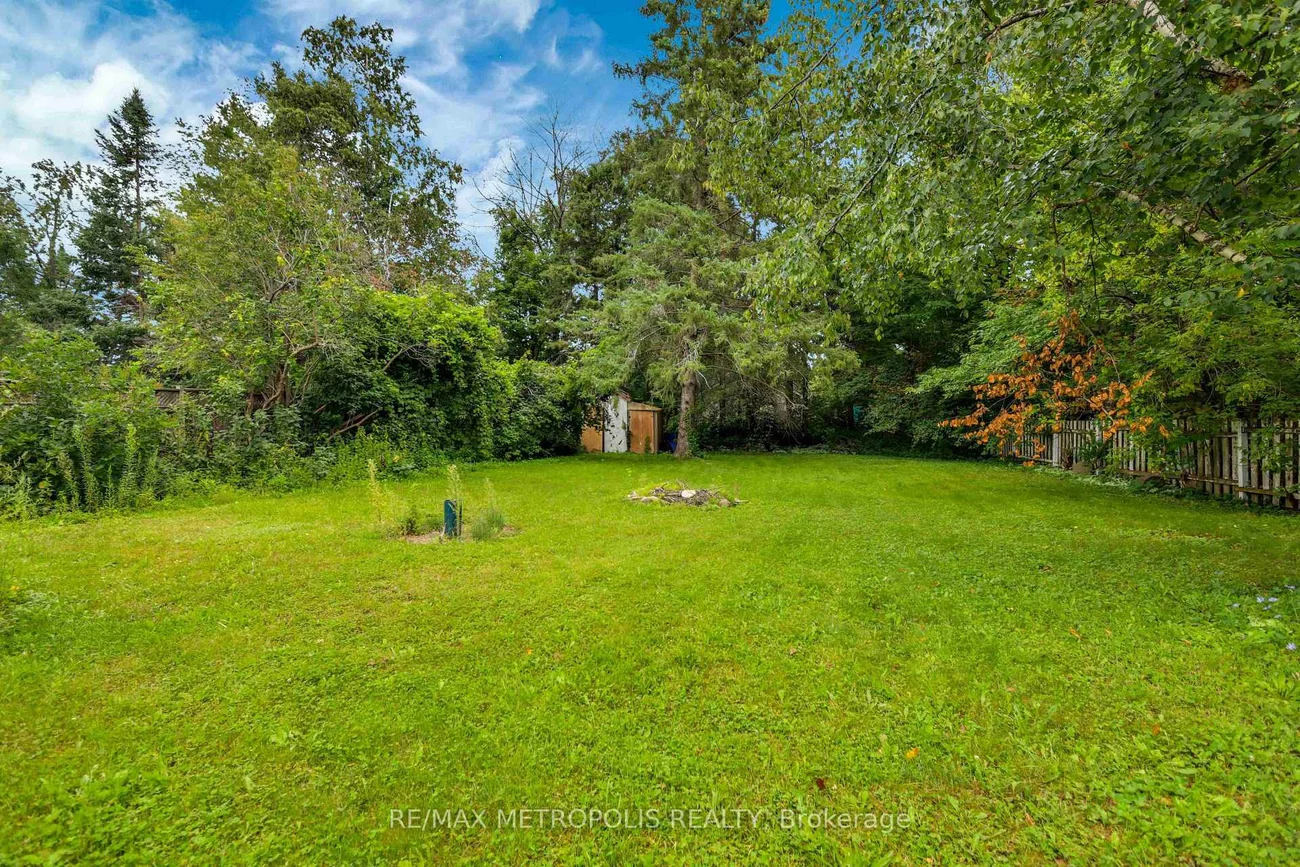 856, Central, Alcona, Innisfil