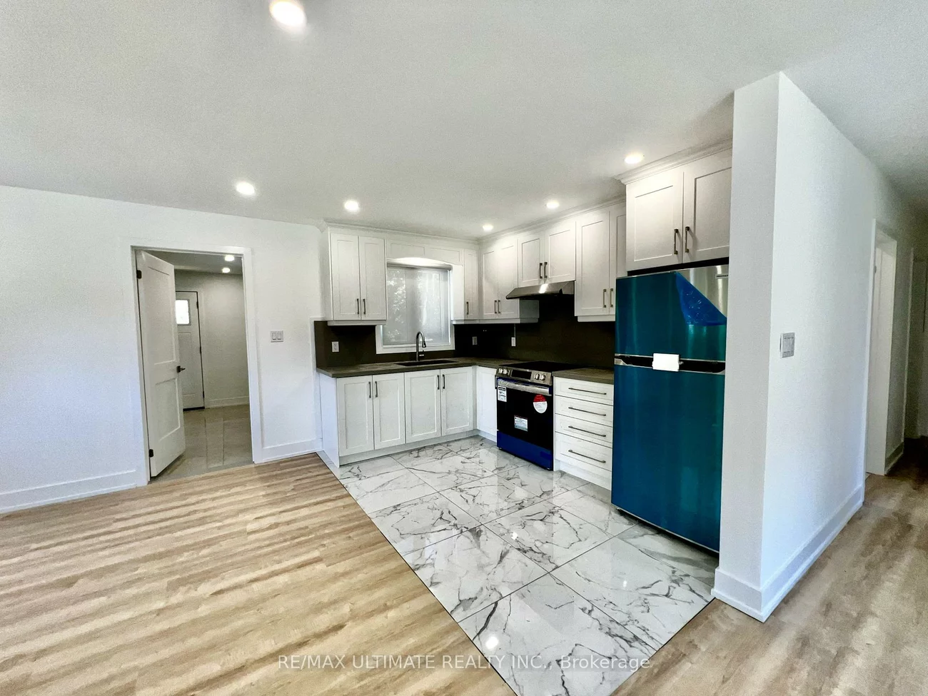 2445, 25th, Alcona, Innisfil