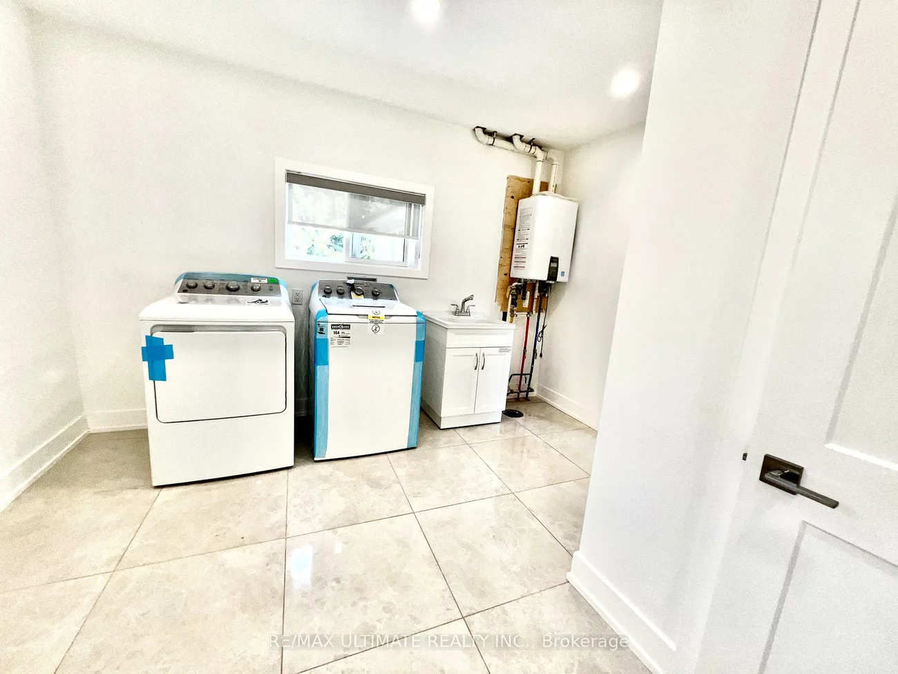 2445, 25th, Alcona, Innisfil