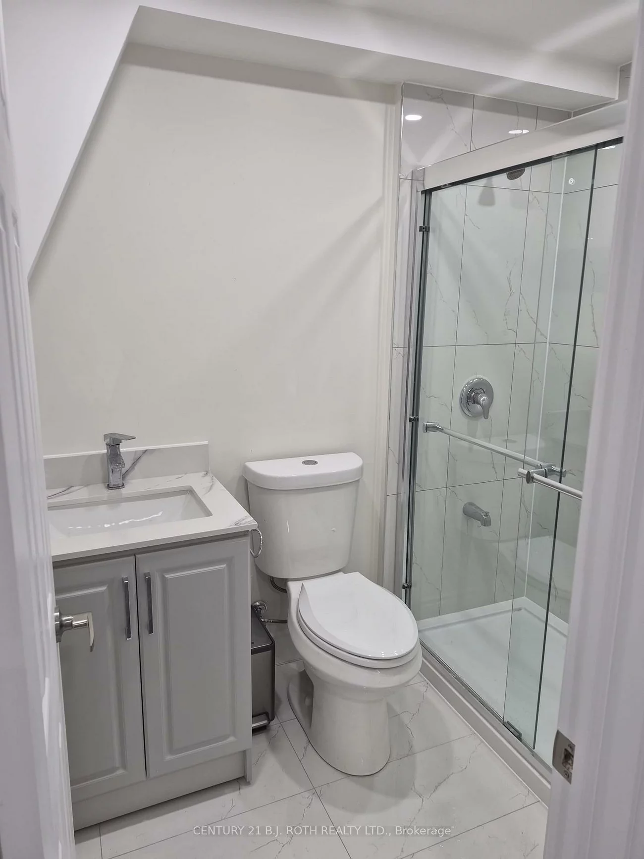 2129, Wilson, Alcona, Innisfil