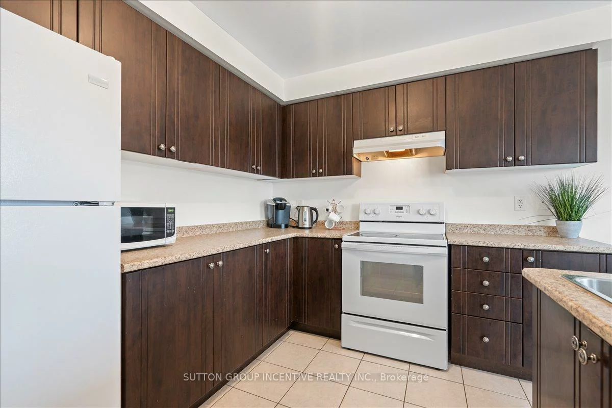 1200, Mary-Lou, Alcona, Innisfil