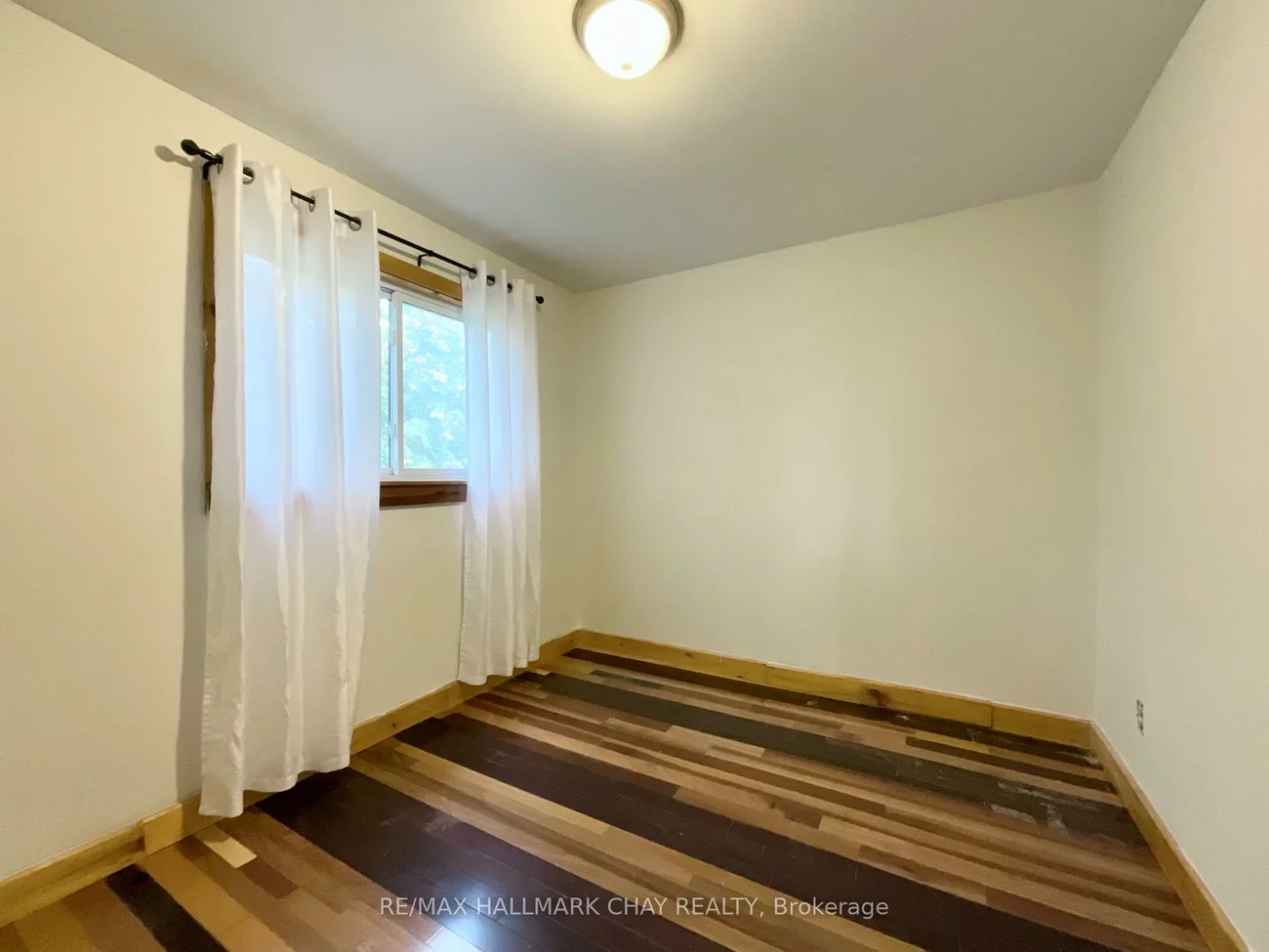 961, 7th, Alcona, Innisfil