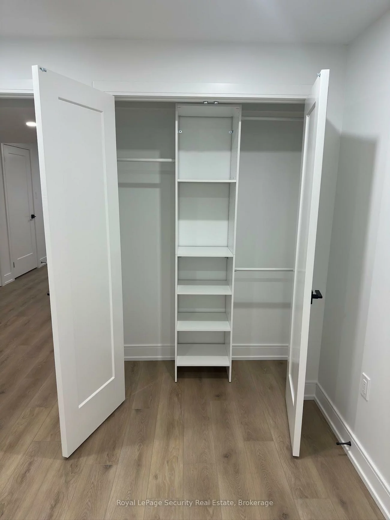 1740, Emberton, Alcona, Innisfil