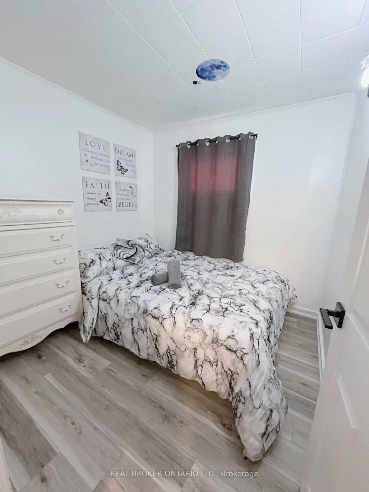 699, Innisfil Beach, Alcona, Innisfil