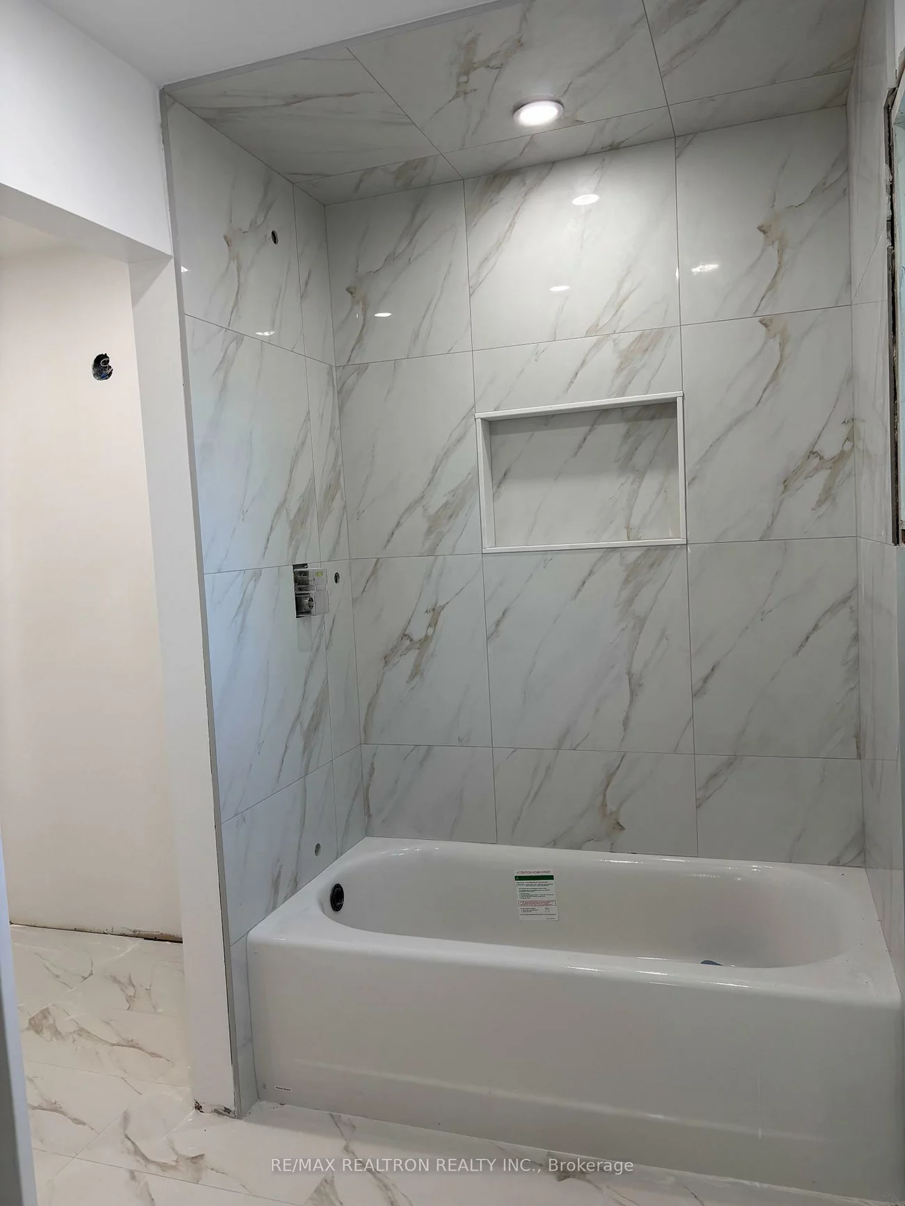 2287, Sandy, Alcona, Innisfil