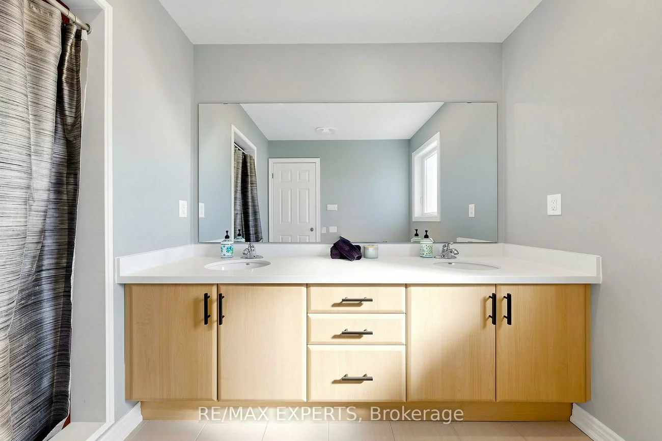 1303, Bardeau, Lefroy, Innisfil