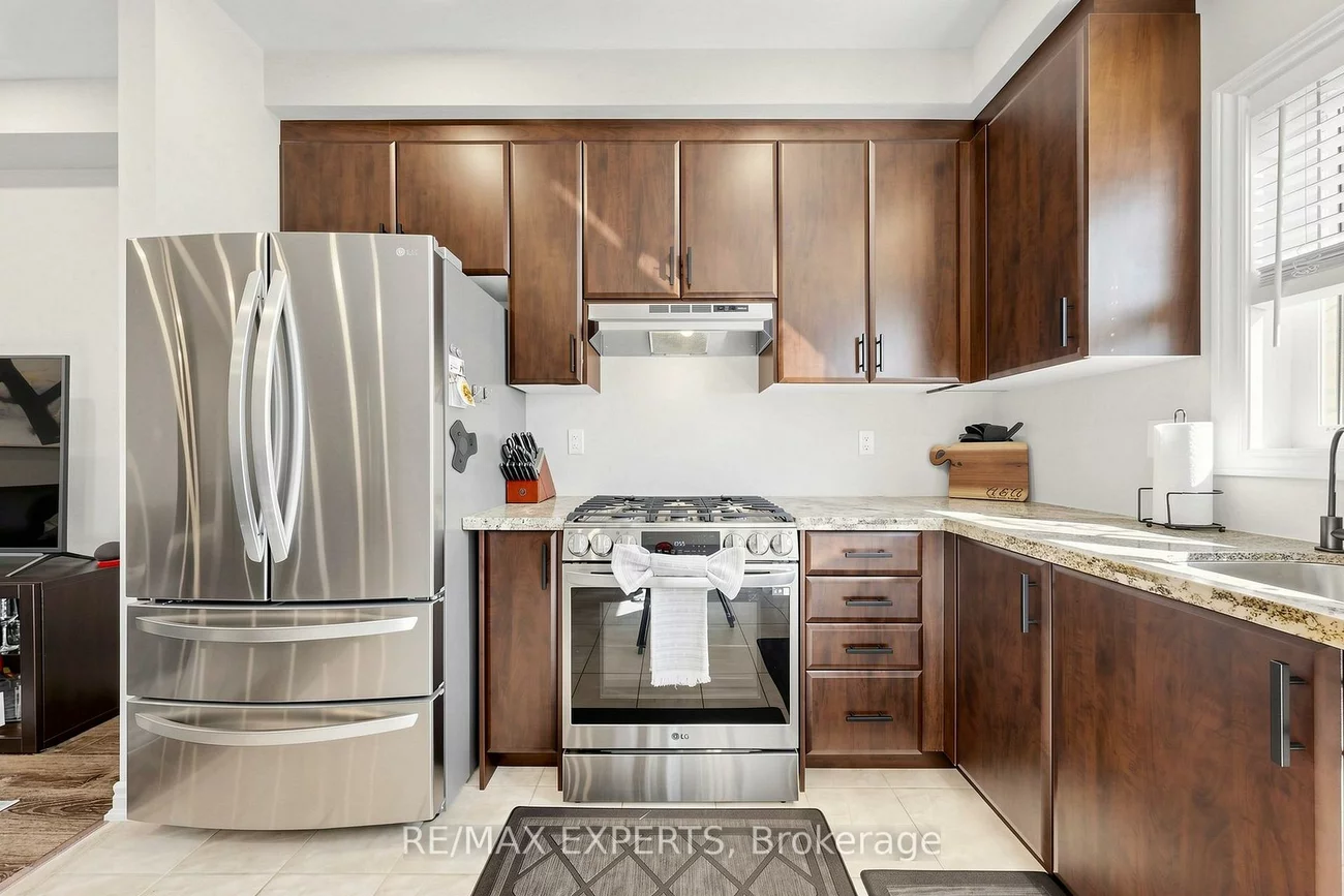 1303, Bardeau, Lefroy, Innisfil