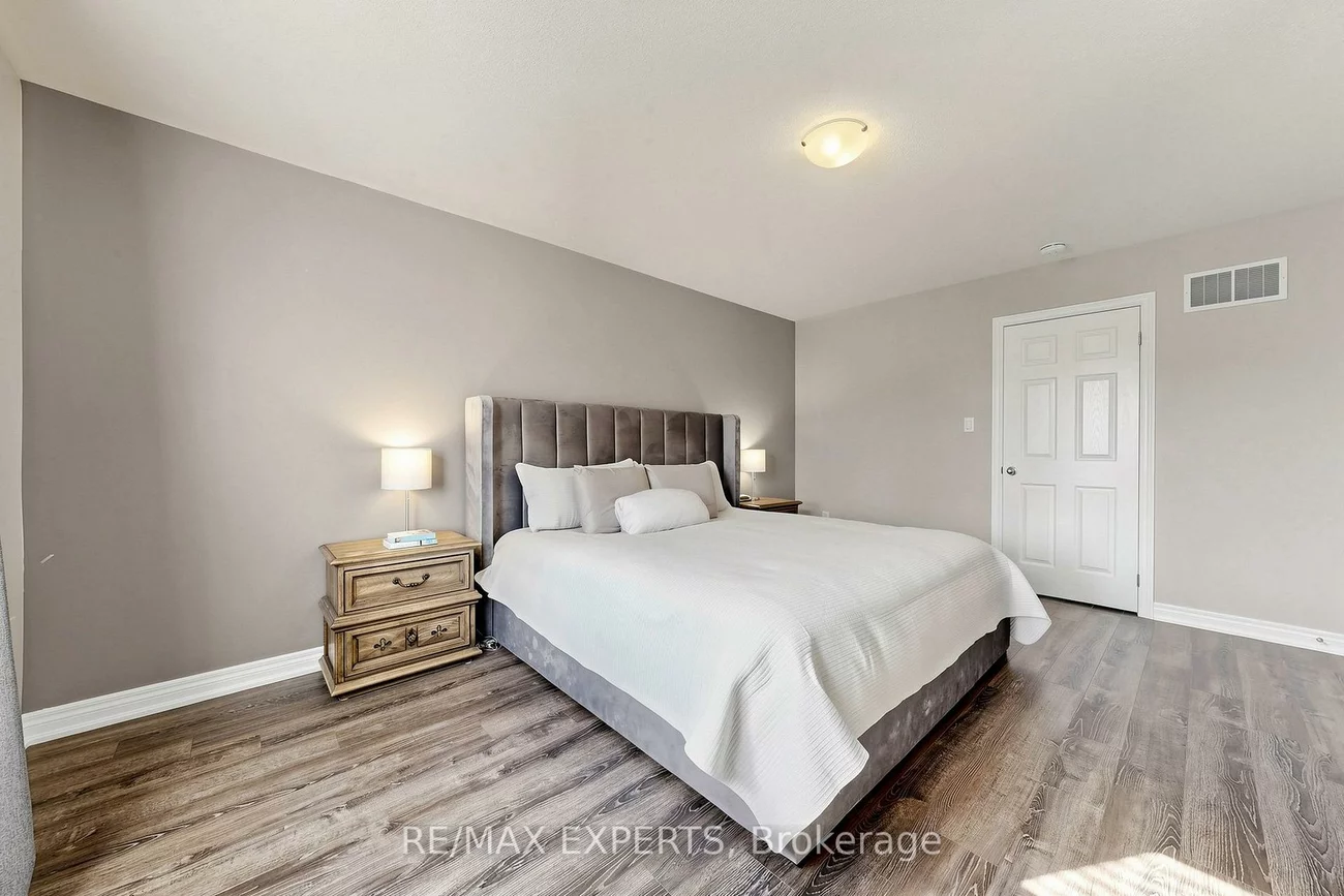 1303, Bardeau, Lefroy, Innisfil