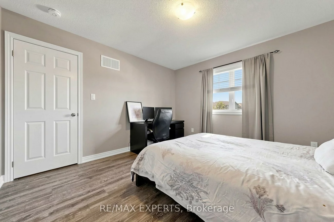 1303, Bardeau, Lefroy, Innisfil