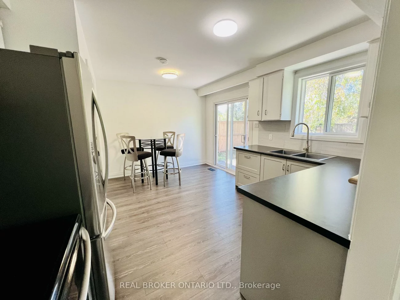 2154, Adullam, Alcona, Innisfil