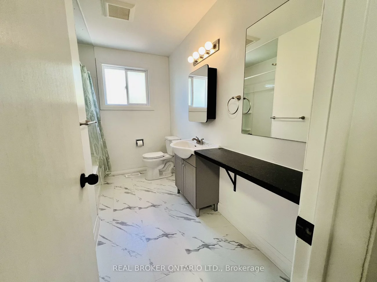 2154, Adullam, Alcona, Innisfil