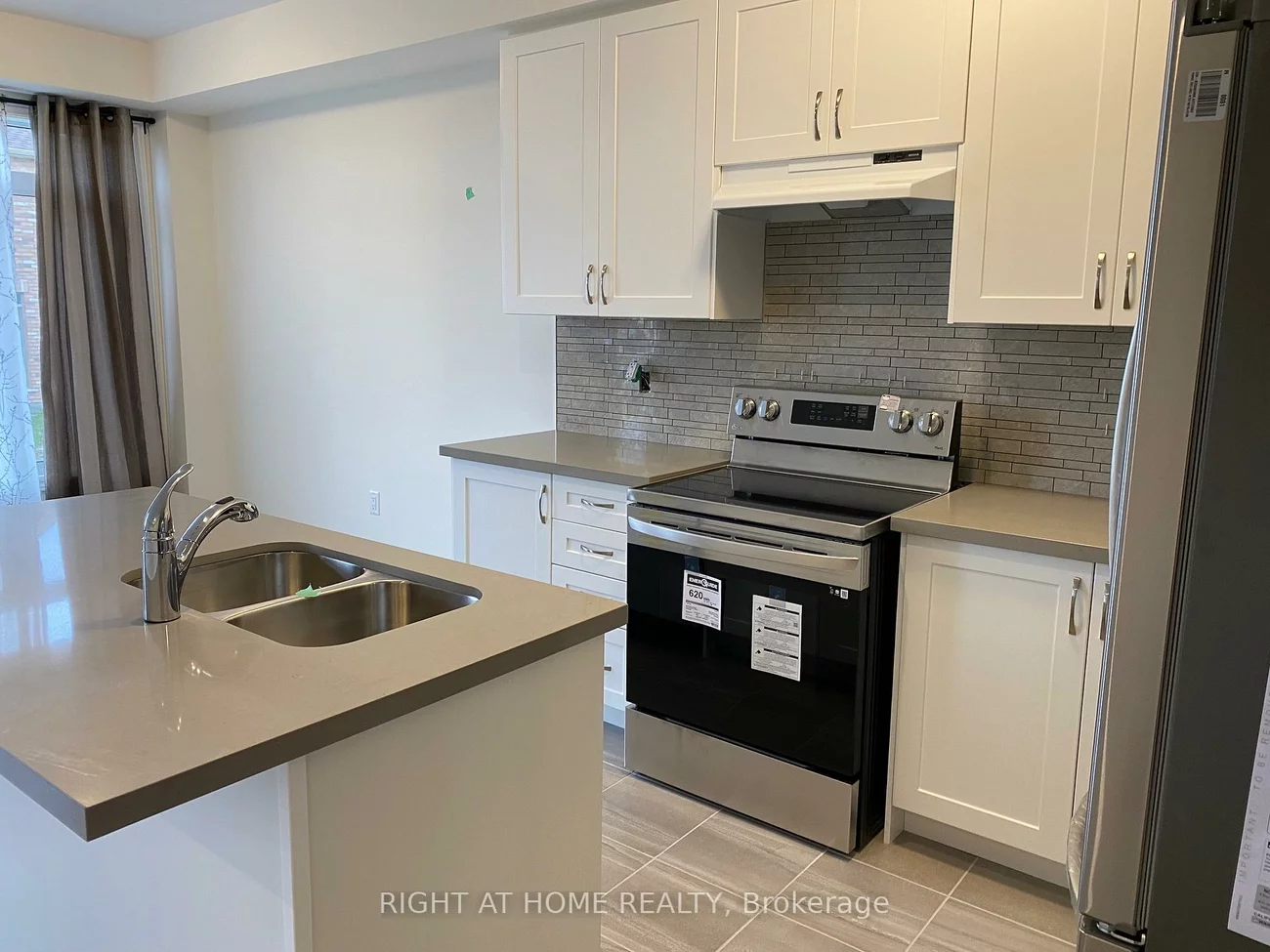 2250, Grainger Loop, Alcona, Innisfil