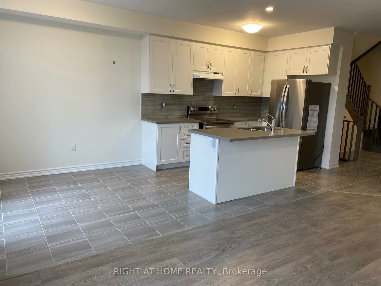 2250, Grainger Loop, Alcona, Innisfil