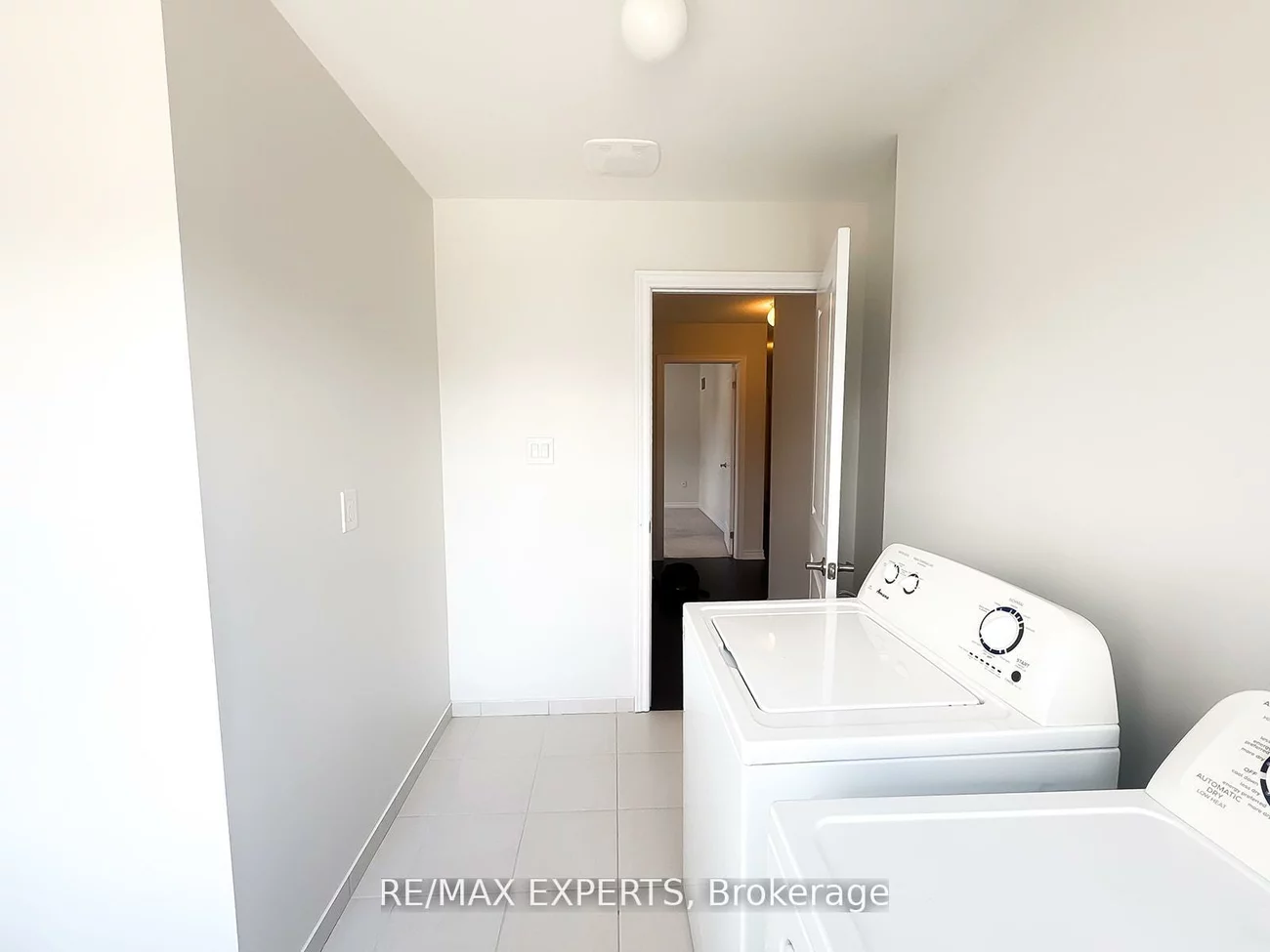 1426, Farrow, Alcona, Innisfil