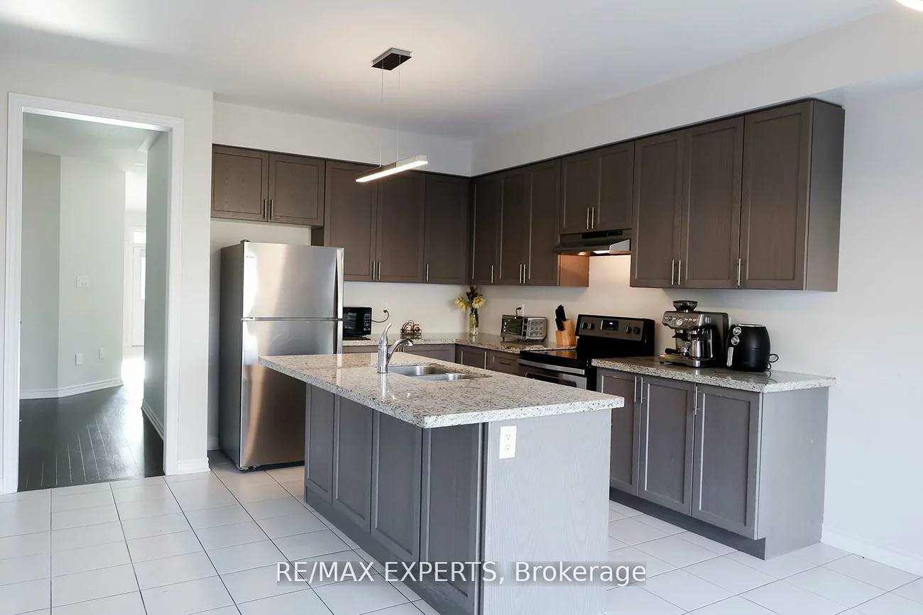 1426, Farrow, Alcona, Innisfil