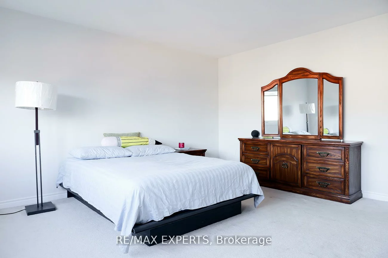 1426, Farrow, Alcona, Innisfil
