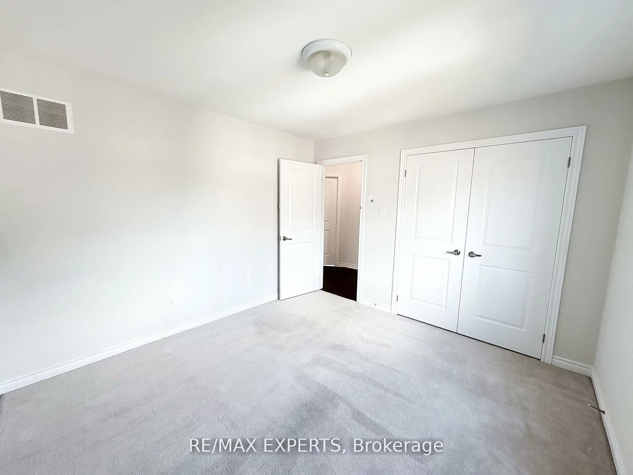 1426, Farrow, Alcona, Innisfil
