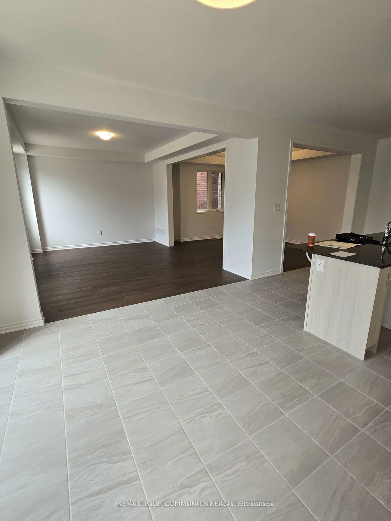 690, Mika, Cookstown, Innisfil