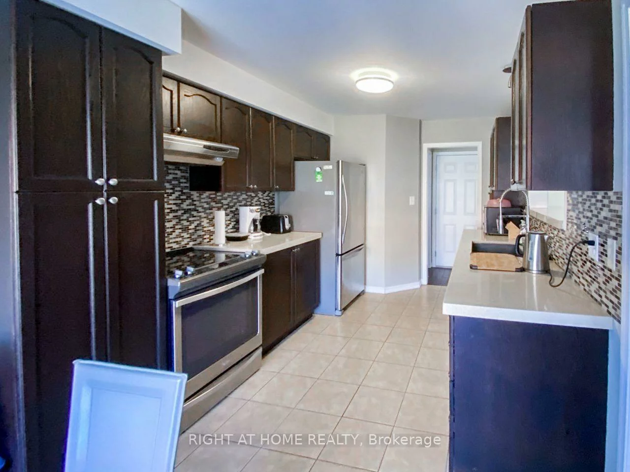 2099, Osbond, Alcona, Innisfil