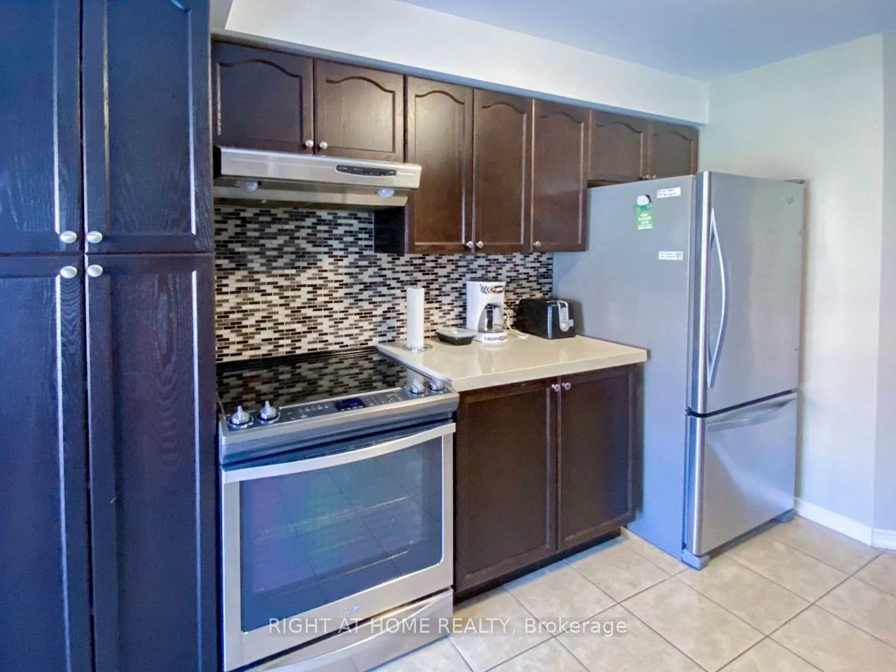 2099, Osbond, Alcona, Innisfil