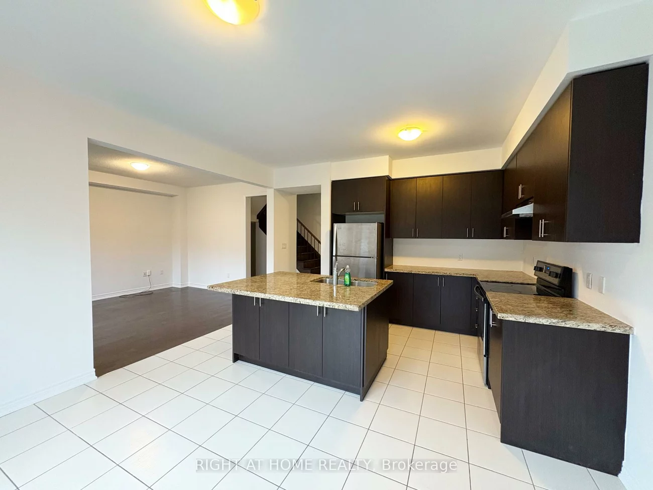 1528, McRoberts, Rural Innisfil, Innisfil