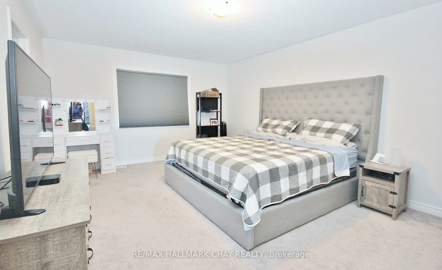 1319, Lawson, Alcona, Innisfil