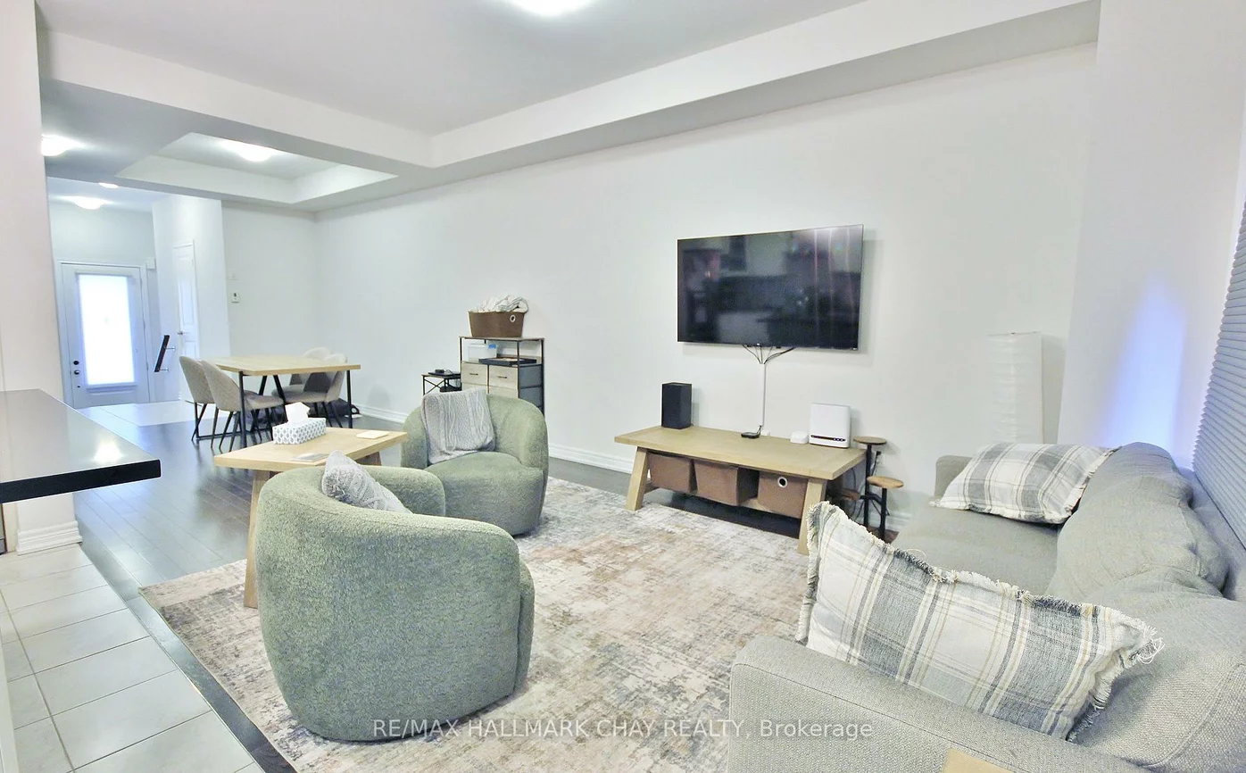 1319, Lawson, Alcona, Innisfil