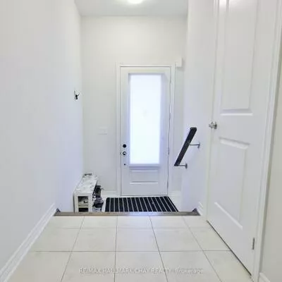 1319, Lawson, Alcona, Innisfil