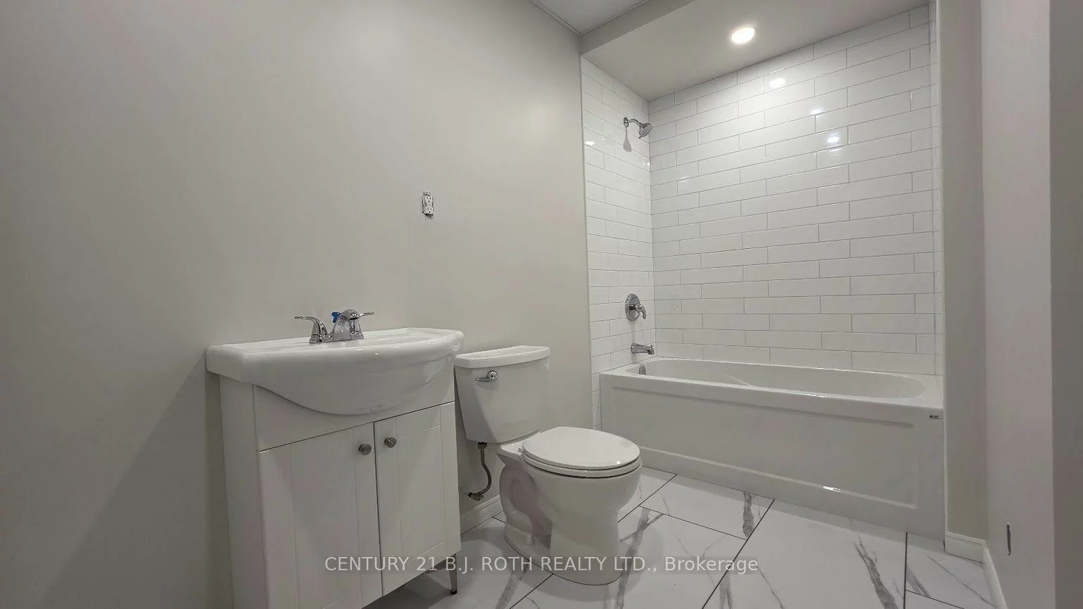840, Blackwoods, Alcona, Innisfil