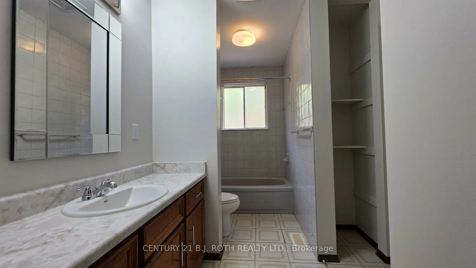840, Blackwoods, Alcona, Innisfil