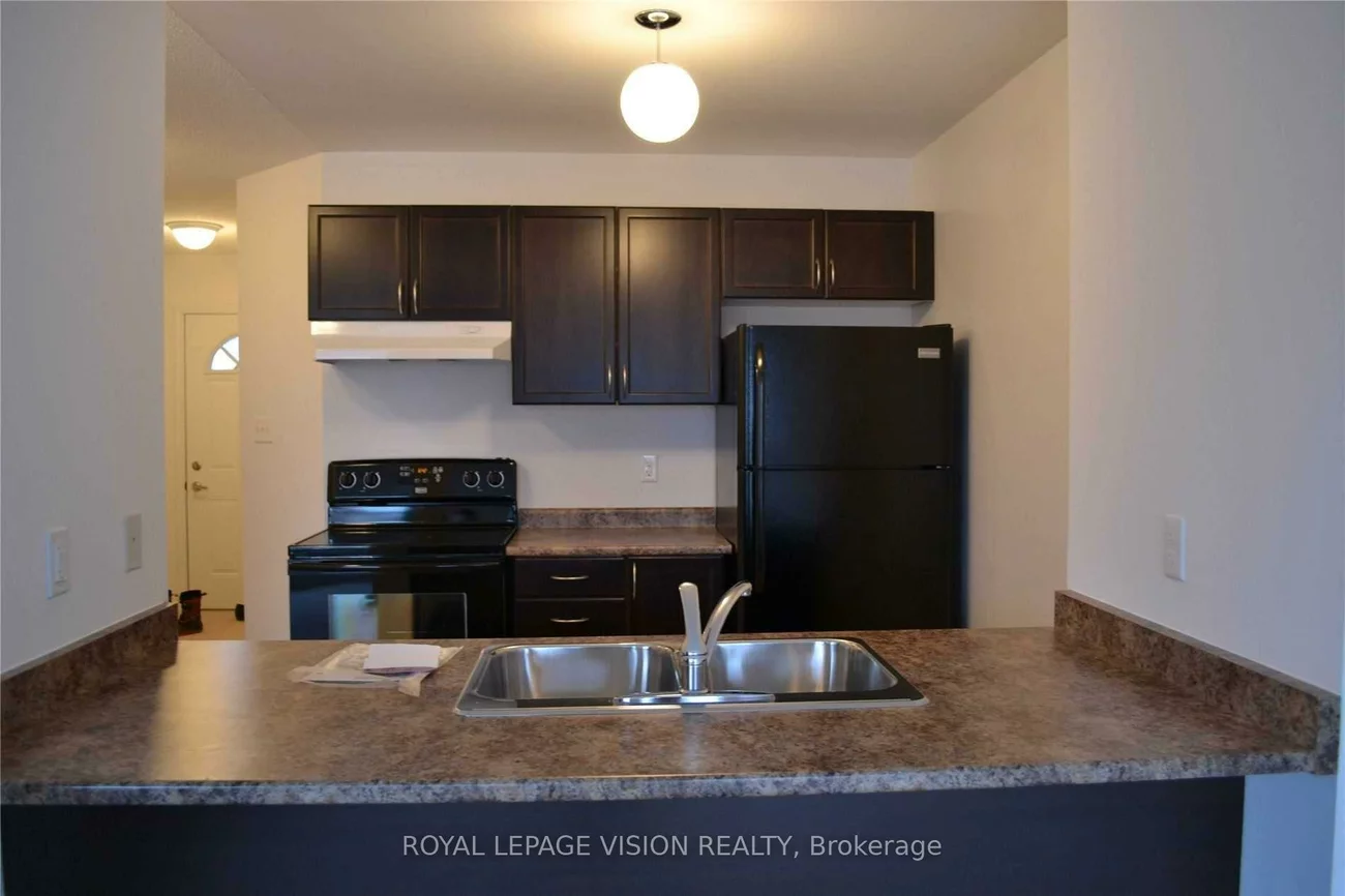 1387, Benson, Alcona, Innisfil