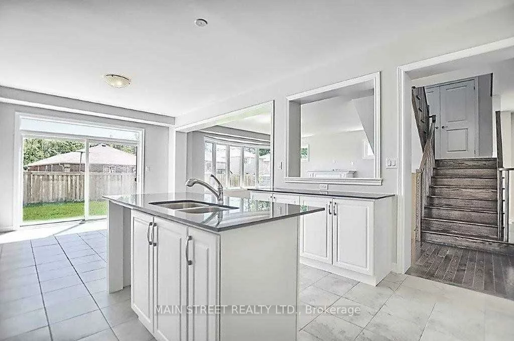 1283, Blackmore, Alcona, Innisfil