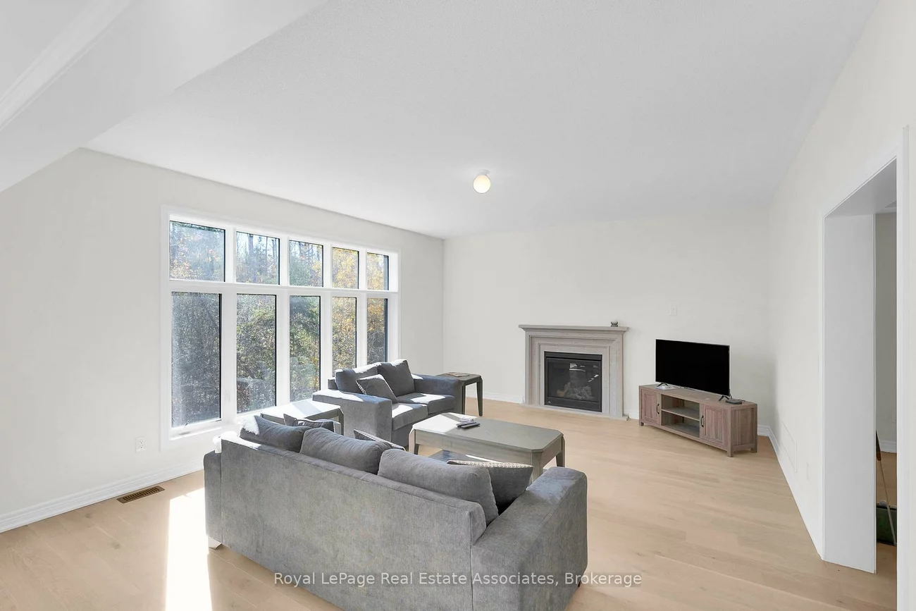1418, Davis, Lefroy, Innisfil