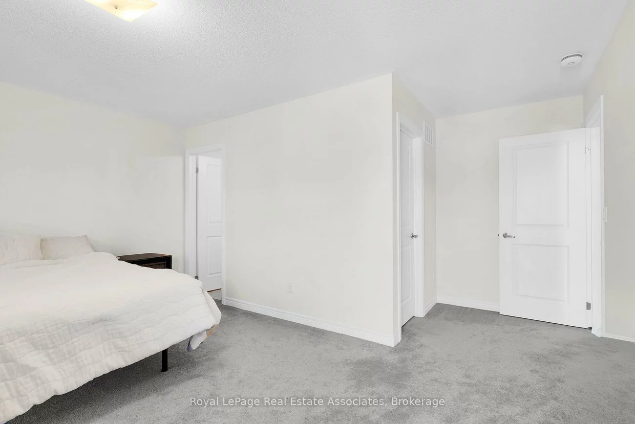 1418, Davis, Lefroy, Innisfil