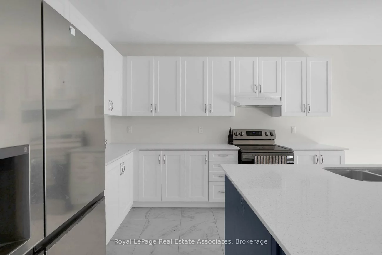 1418, Davis, Lefroy, Innisfil