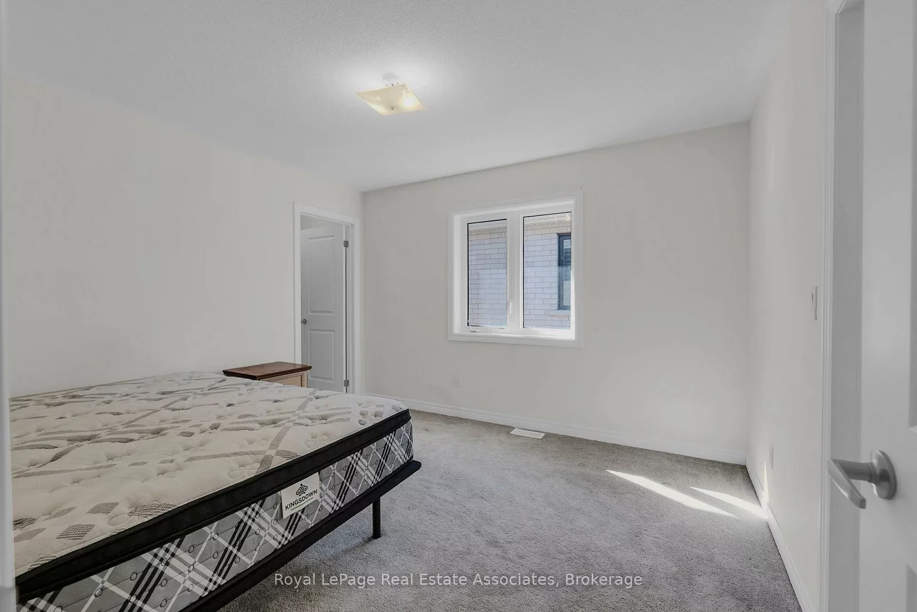 1418, Davis, Lefroy, Innisfil