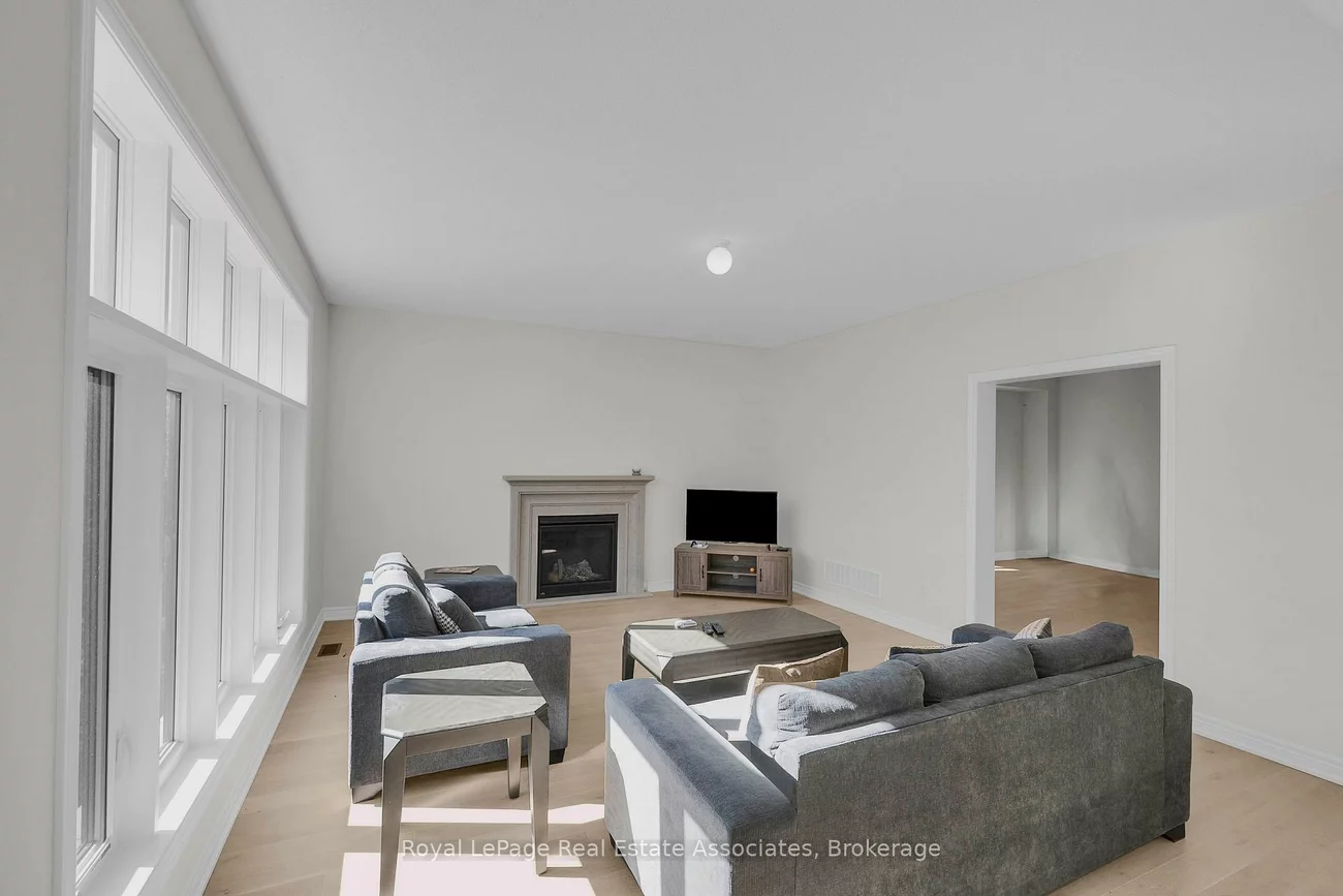 1418, Davis, Lefroy, Innisfil