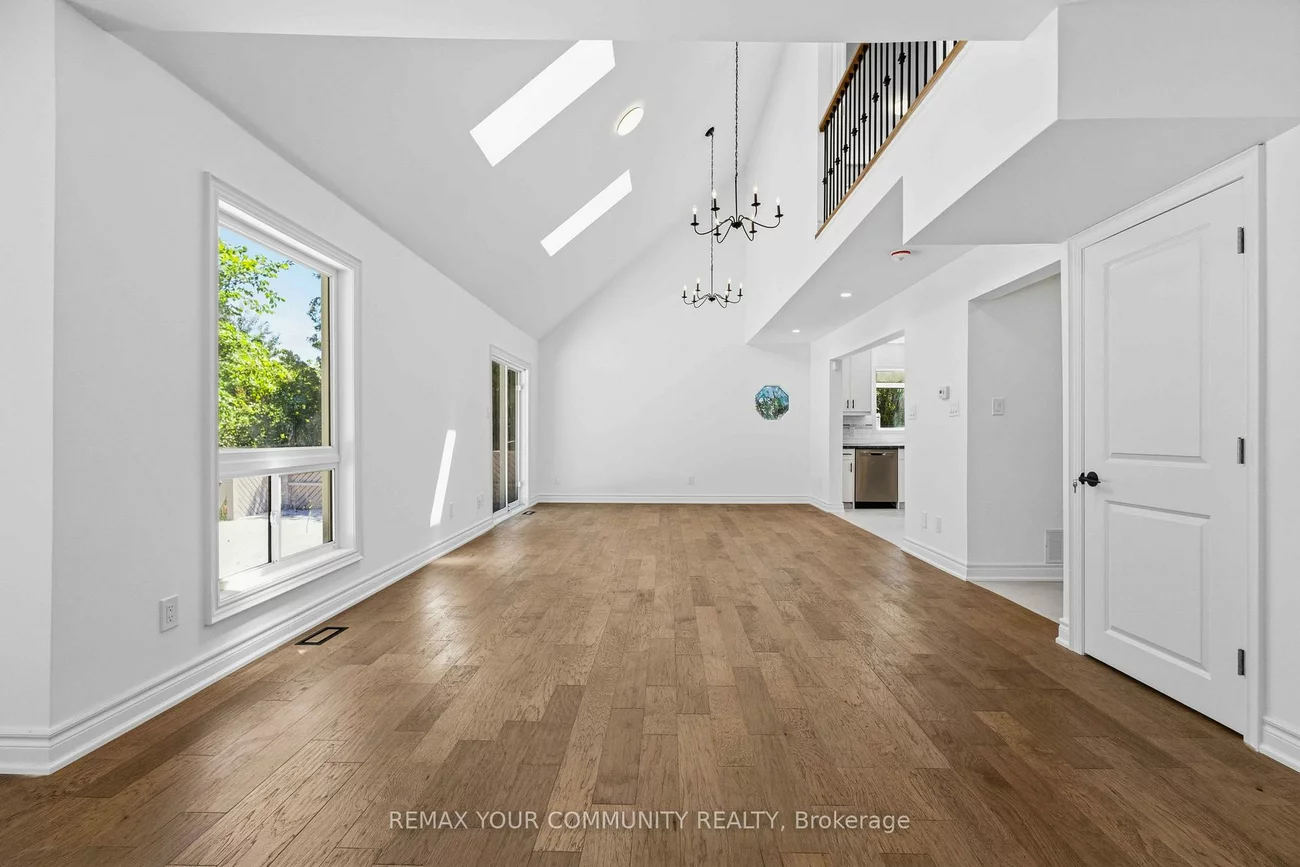 924, Helen, Alcona, Innisfil