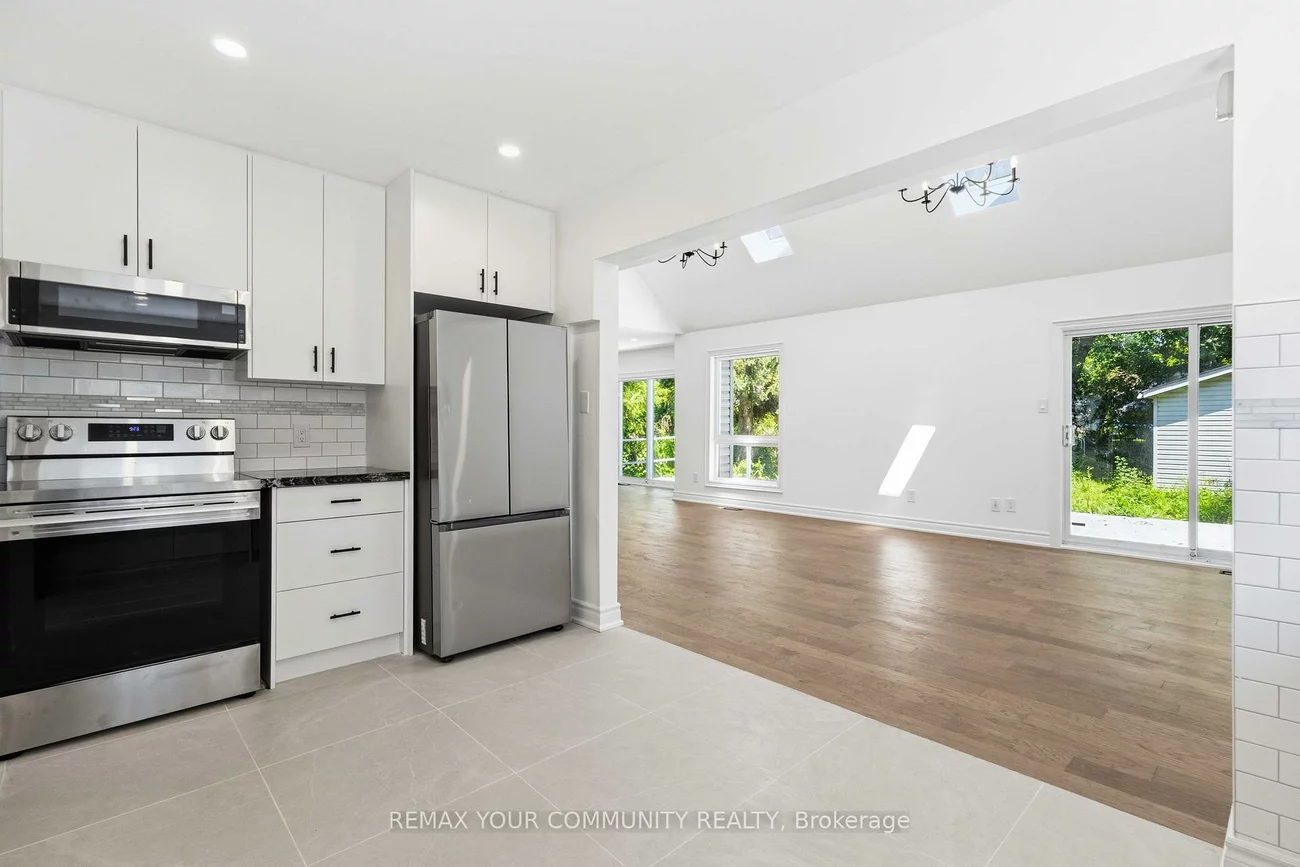 924, Helen, Alcona, Innisfil