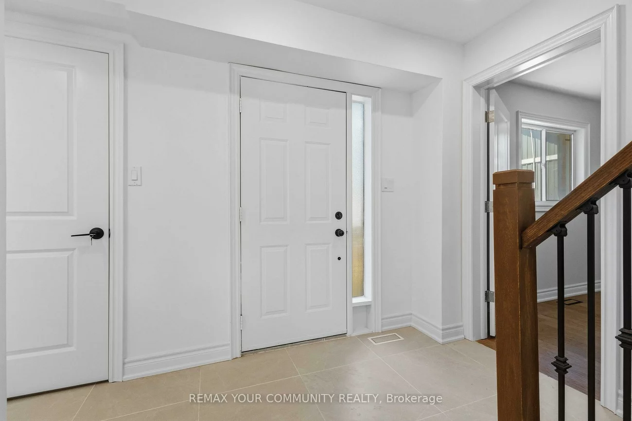 924, Helen, Alcona, Innisfil