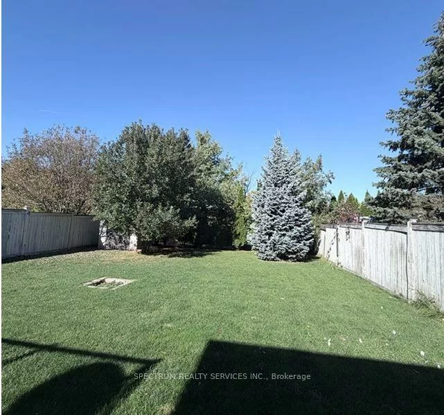 1271, Gina, Alcona, Innisfil