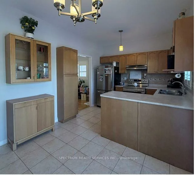 1271, Gina, Alcona, Innisfil