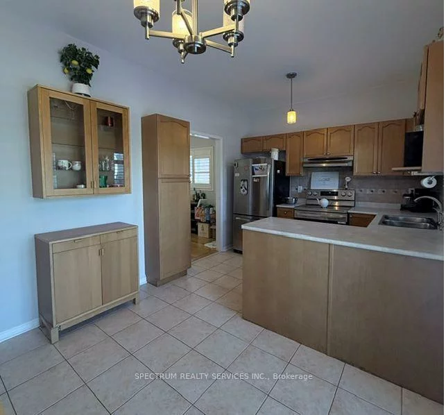 1271, Gina, Alcona, Innisfil
