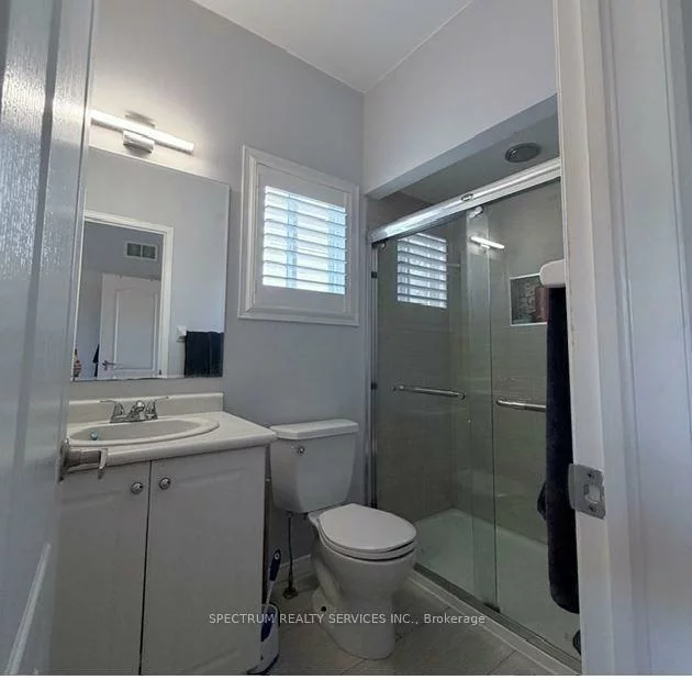 1271, Gina, Alcona, Innisfil