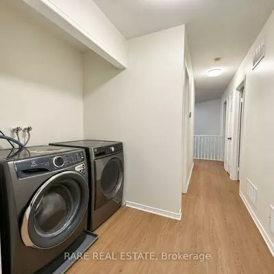 1045, CORRIE, Alcona, Innisfil
