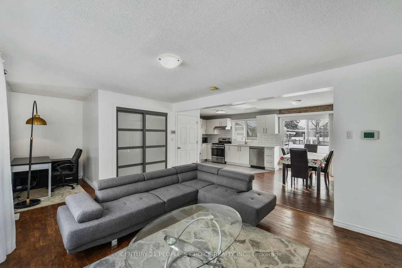 6950, Yonge, Alcona, Innisfil