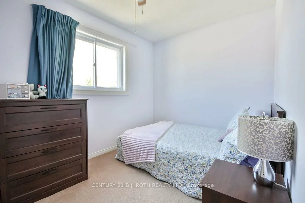 695, Candaras, Alcona, Innisfil