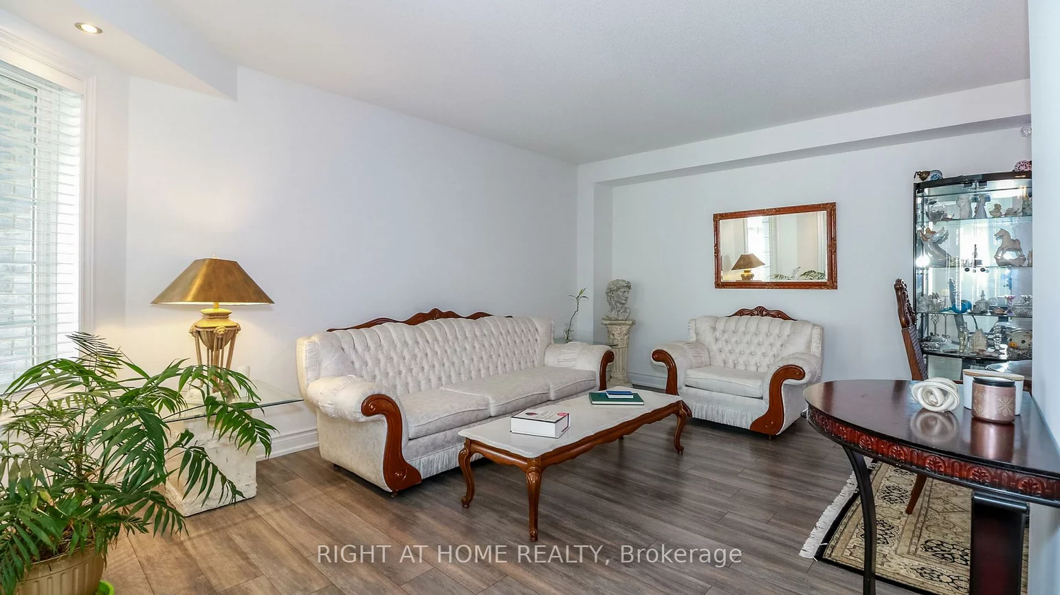 2072, Wilson, Alcona, Innisfil