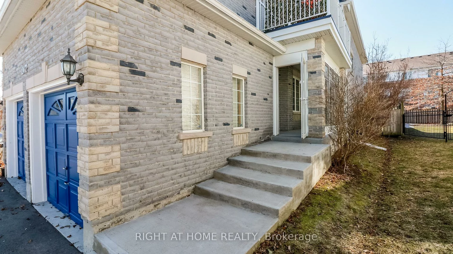 2072, Wilson, Alcona, Innisfil